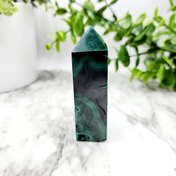 Malachite crystal point Congo - Picture 4 of 5